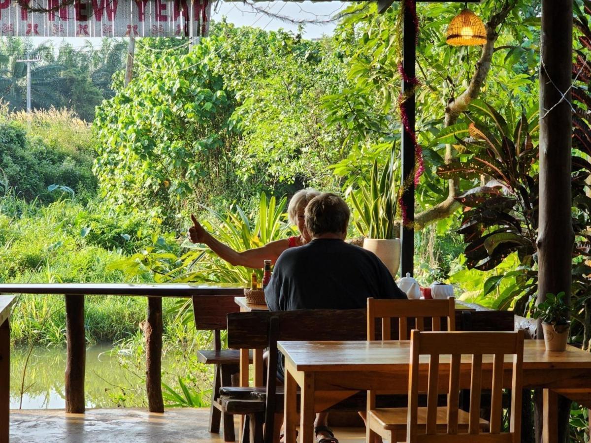 Suankafae Resort สวนกาแฟรีสอร์ท スラート・ターニー エクステリア 写真
