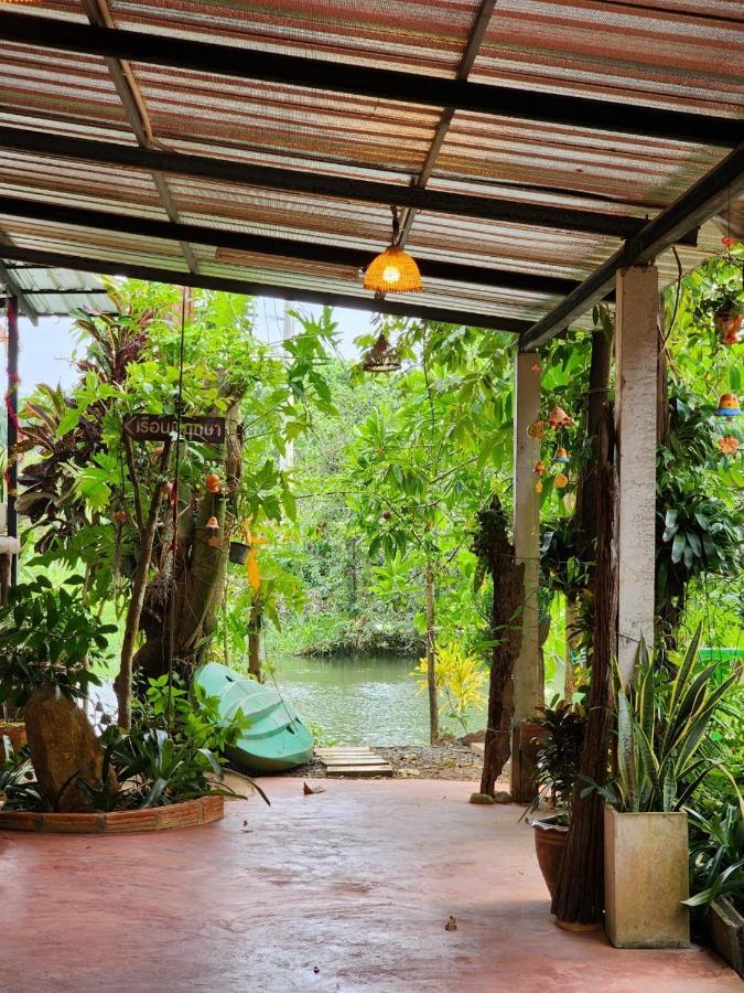 Suankafae Resort สวนกาแฟรีสอร์ท スラート・ターニー エクステリア 写真